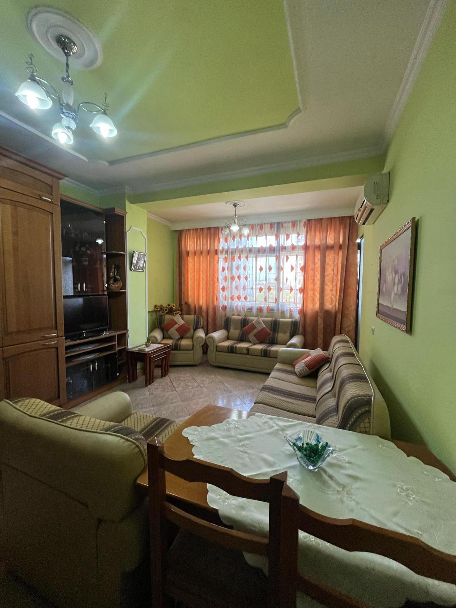 Apartament Lui *